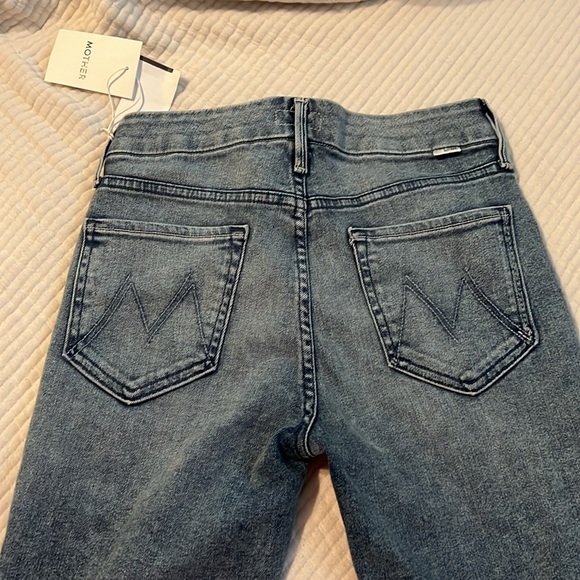 MOTHER the Looker Ankle Jean - Picture 4 of 4